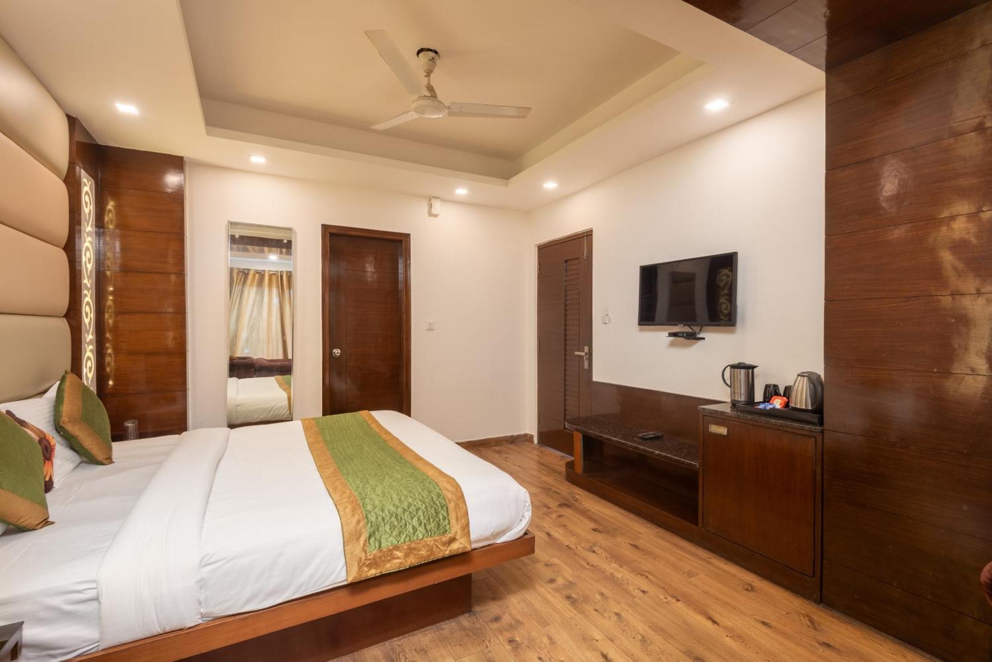 Hotel 30 Degree North Mussoorie Εξωτερικό φωτογραφία